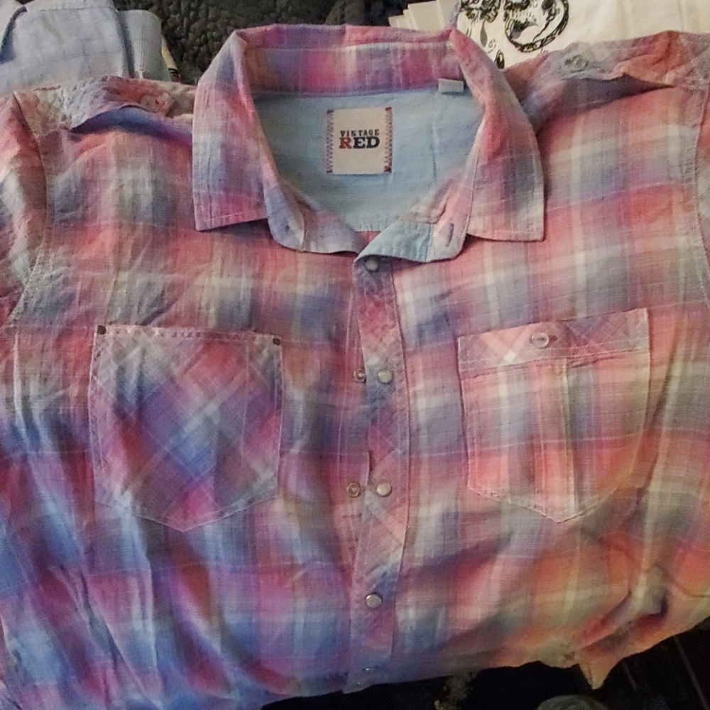 VINTAGE RED XXL SHIRT